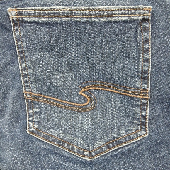 Silver Jeans Suki Mid Slim Boot SZ 18/L31 W93616SDK424 Dark Wash Plus EUC - Picture 8 of 14